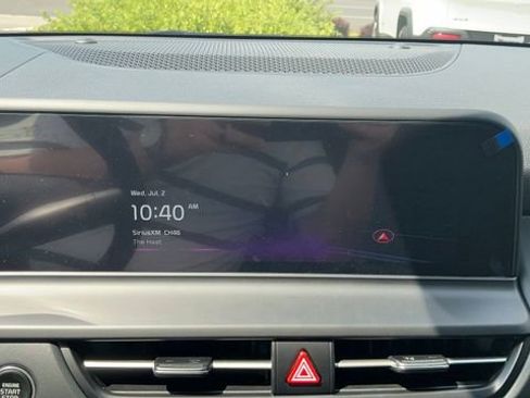 Used 2025 Kia Seltos SX image 25