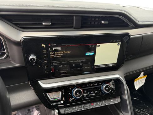 Used 2023 GMC Sierra 1500 Denali w/ Technology Package image 12