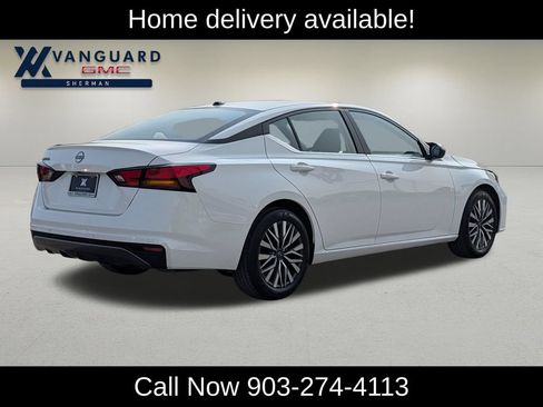 Used 2026 Nissan Altima 2.5 SV FWD image 9