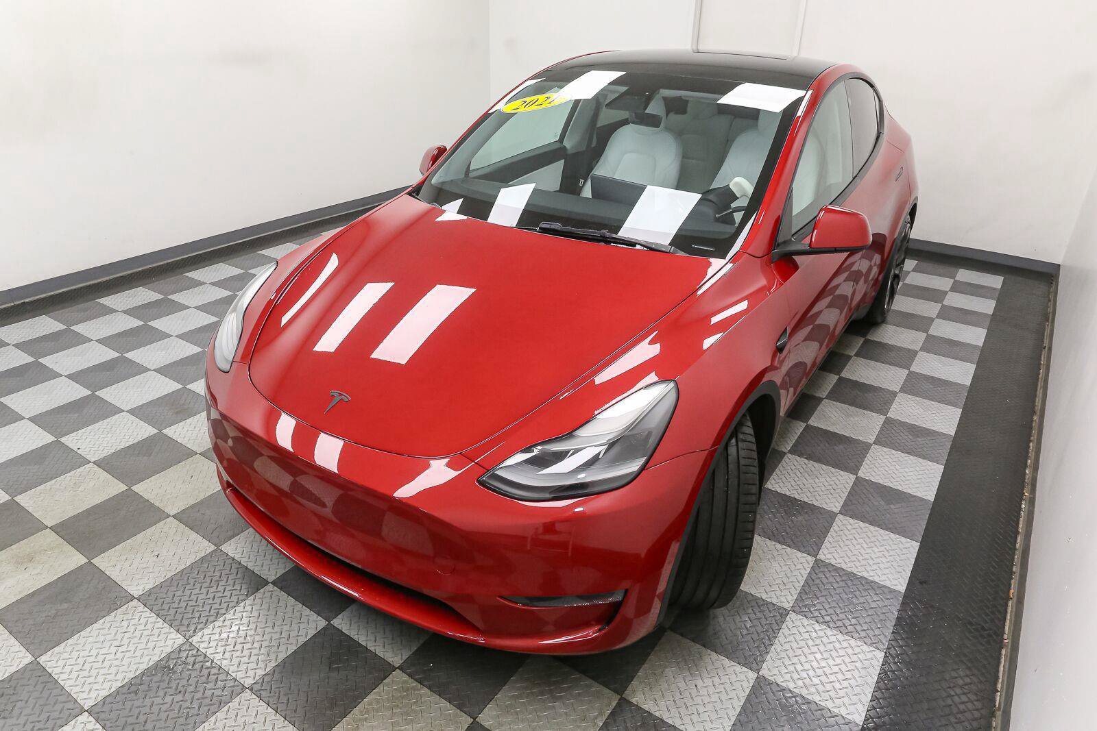 Used 2021 Tesla Model Y Performance AWD/4WD image 6