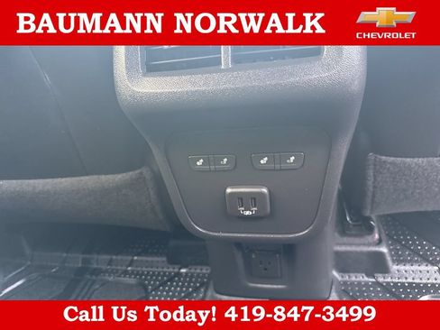 Used 2020 Chevrolet Equinox Premier AWD/4WD image 27