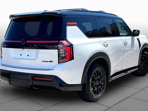 Certified 2025 Nissan Armada PRO-4X AWD/4WD image 13
