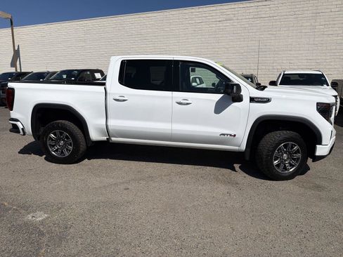 Used 2025 GMC Sierra 1500 AT4 AWD/4WD image 4