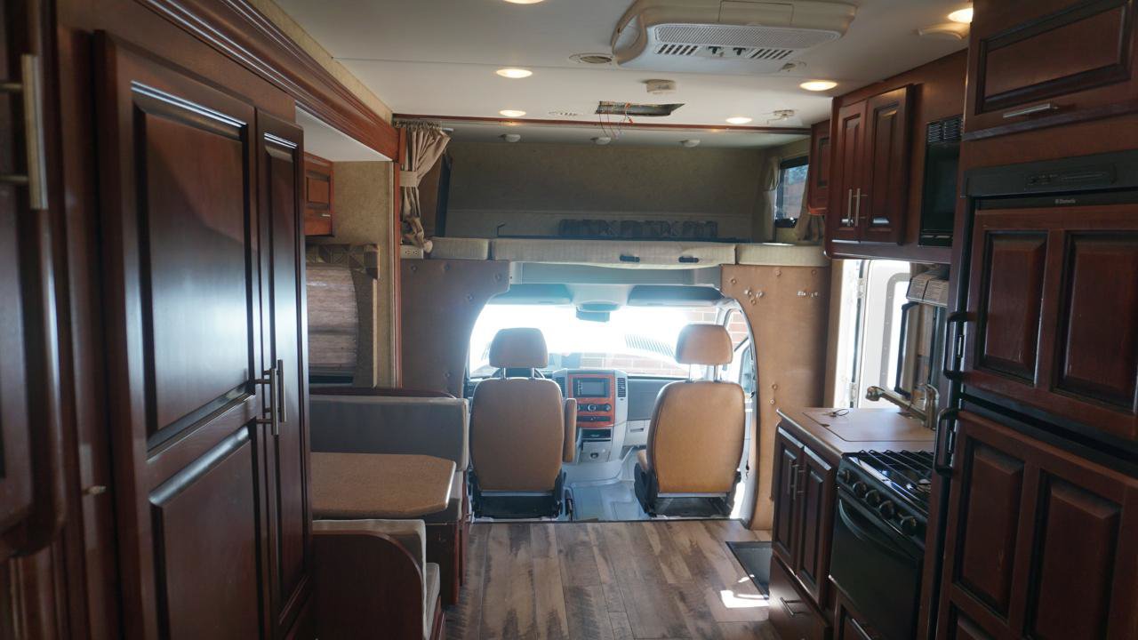 Used 2012 Mercedes-Benz Sprinter 3500 image 17