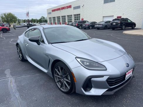 Used 2024 Subaru BRZ Limited RWD image 2