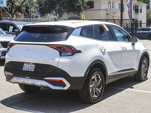 Certified 2023 Kia Sportage LX AWD/4WD image 10