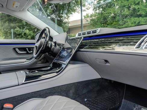 Used 2023 Mercedes-Benz S 580 4MATIC Sedan image 22
