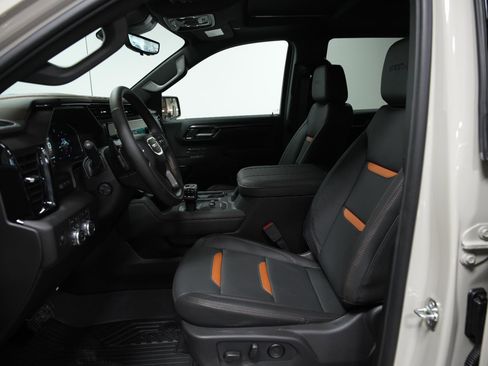 New 2026 GMC Sierra 1500 AT4 w/ AT4 Premium Package image 23