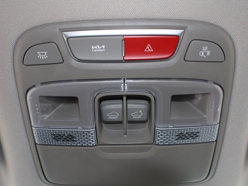 Used 2024 Kia Telluride SX AWD/4WD image 13