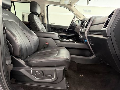 Used 2018 Ford Expedition Platinum AWD/4WD image 31