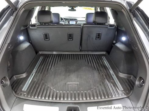 Used 2021 Cadillac XT5 Premium Luxury image 27