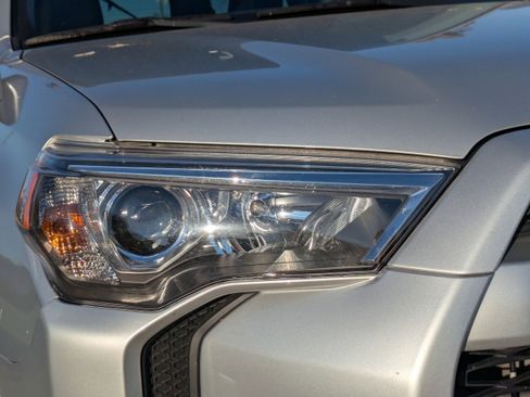 Used 2023 Toyota 4Runner SR5 image 10