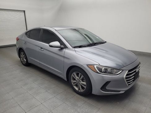 Used 2017 Hyundai Elantra SE FWD image 13
