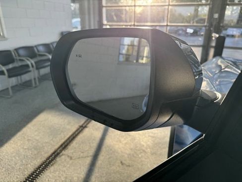 New 2026 Chevrolet Equinox RS w/ LPO, Floor Liner Package image 25