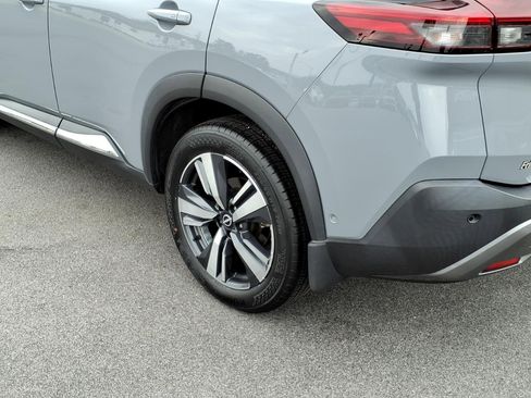 Used 2022 Nissan Rogue SL w/ SL Premium Package FWD image 17