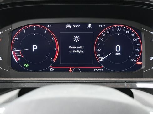 Used 2023 Volkswagen Taos SEL AWD/4WD image 16
