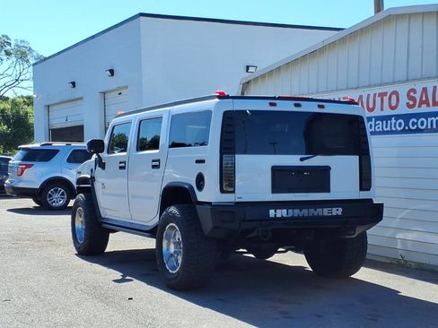 Used 2003 HUMMER H2 w/ Preferred Equipment Group AWD/4WD image 3