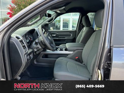 New 2026 RAM 3500 Big Horn AWD/4WD image 3