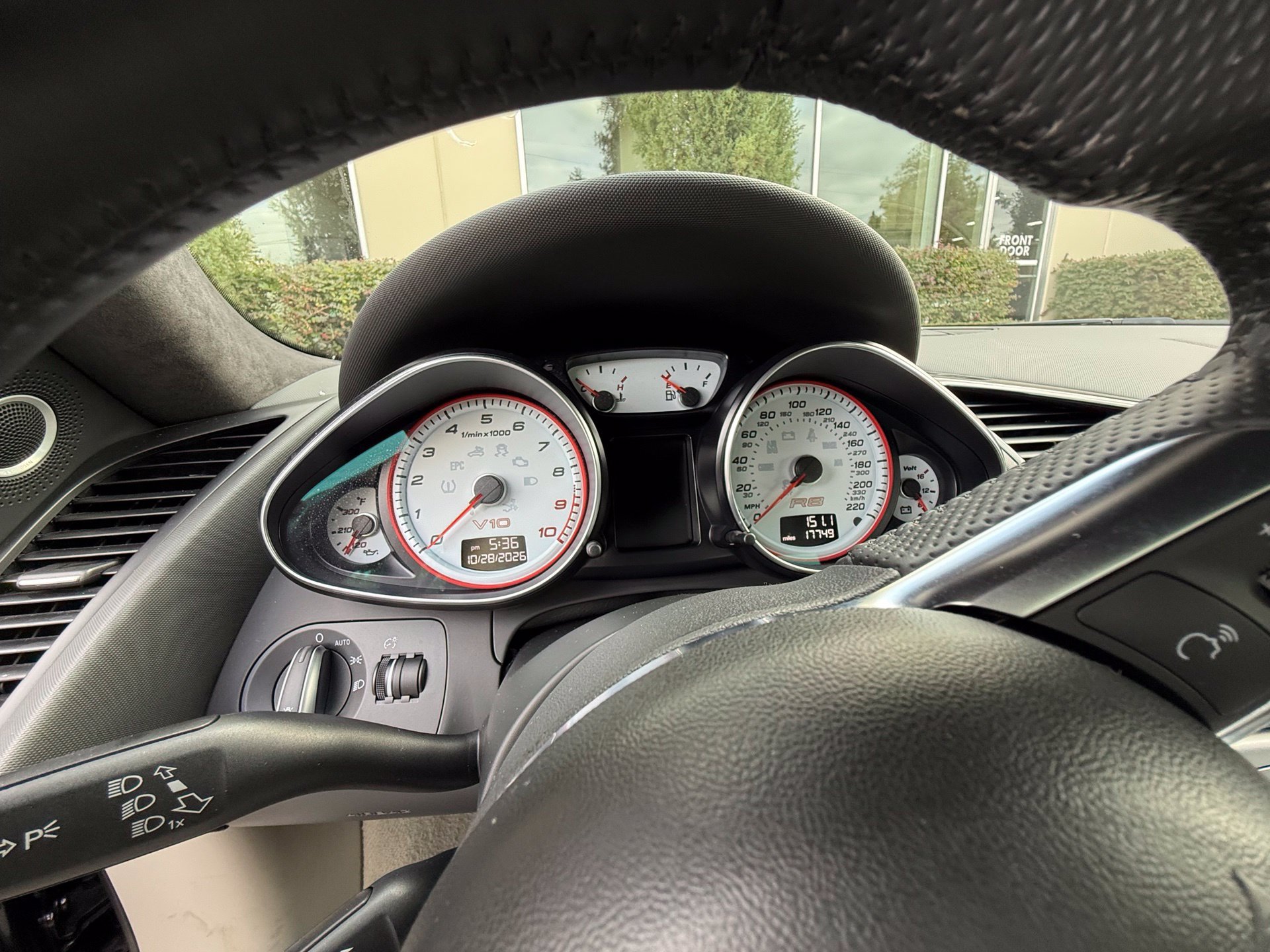 Used 2012 Audi R8 V10 AWD/4WD image 11