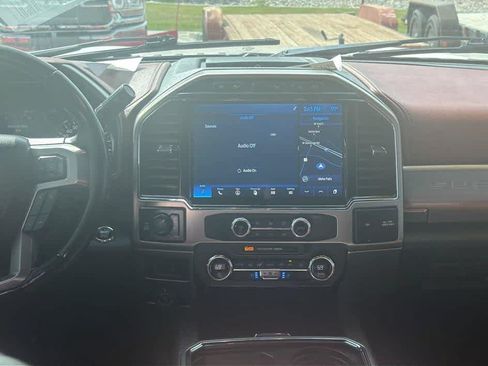 Used 2022 Ford F350 Platinum AWD/4WD image 23