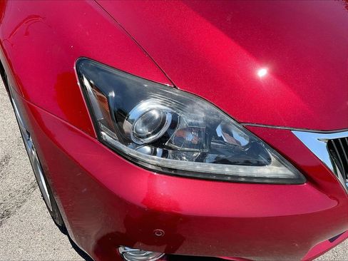 Used 2015 Lexus IS 250C w/ Navigation System Package RWD image 31
