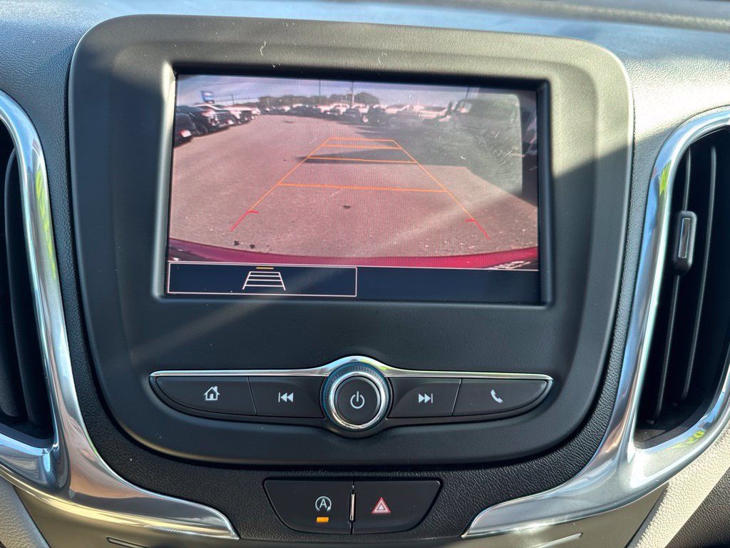 Used 2023 Chevrolet Equinox LT AWD/4WD image 33
