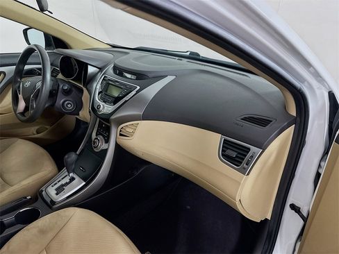 Used 2012 Hyundai Elantra GLS w/ Preferred Pkg 3 image 25