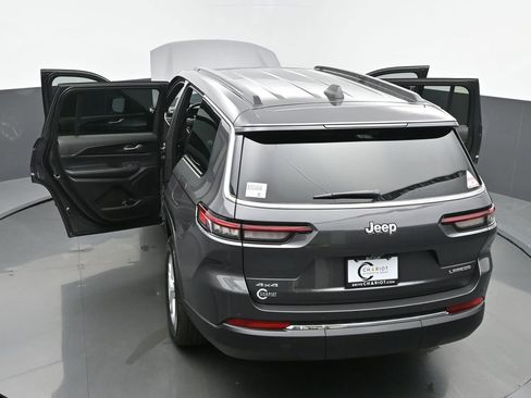 New 2025 Jeep Grand Cherokee L Laredo w/ Luxury Tech Group I image 66