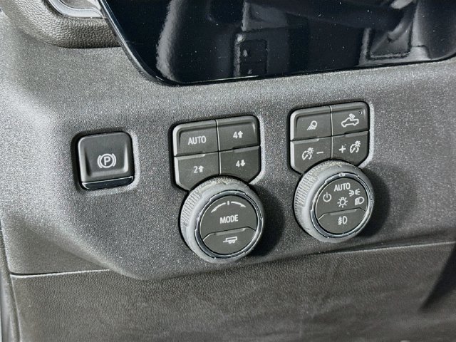 Used 2026 Chevrolet Silverado 1500 LTZ w/ LTZ Premium Package AWD/4WD image 10