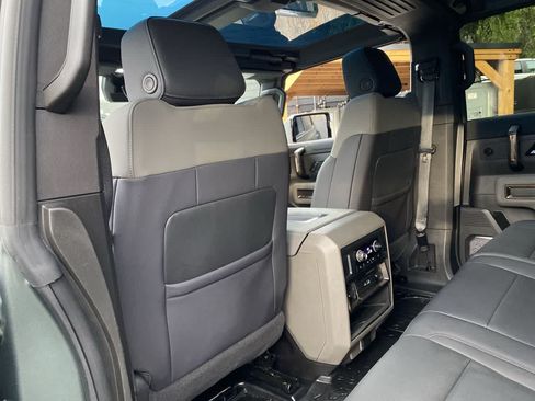Used 2024 GMC Hummer EV 3X AWD/4WD image 15
