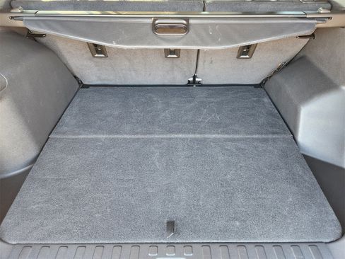 Used 2023 Chevrolet Equinox LT image 31