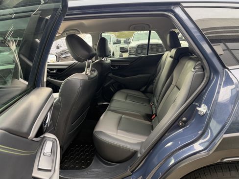 Used 2023 Subaru Outback Onyx Edition image 25