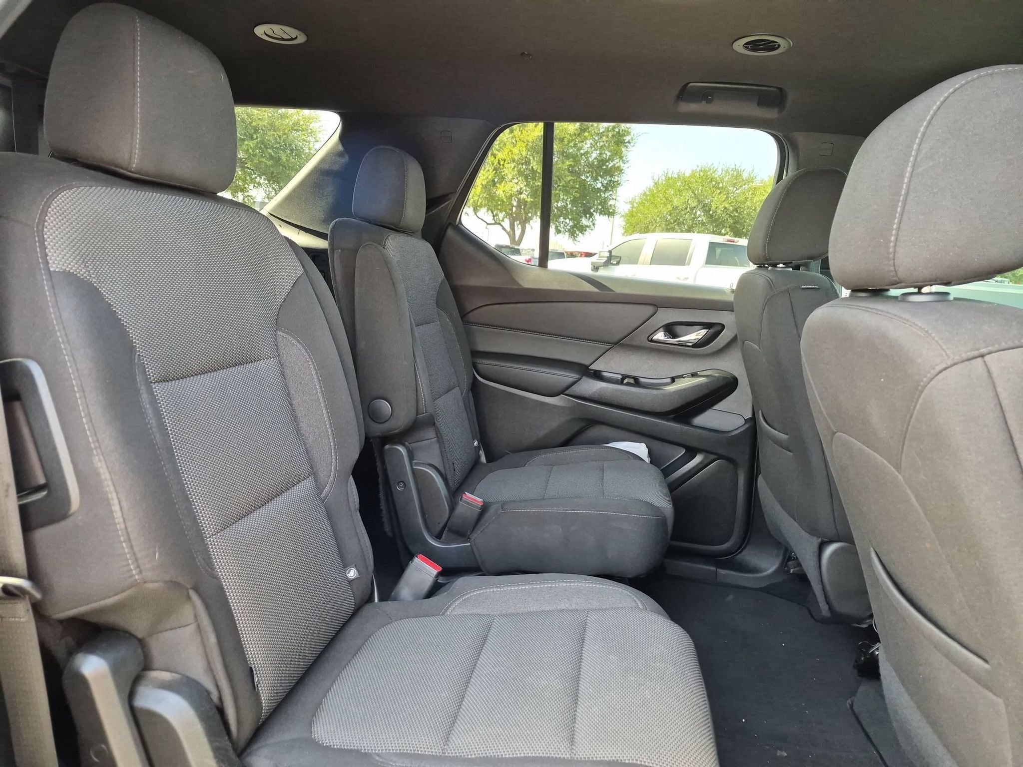 Certified 2023 Chevrolet Traverse LT FWD image 26