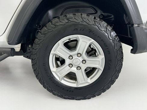 Used 2020 Jeep Wrangler Unlimited Sport S AWD/4WD image 30