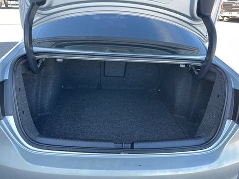 Used 2013 Volkswagen Jetta SE FWD image 43
