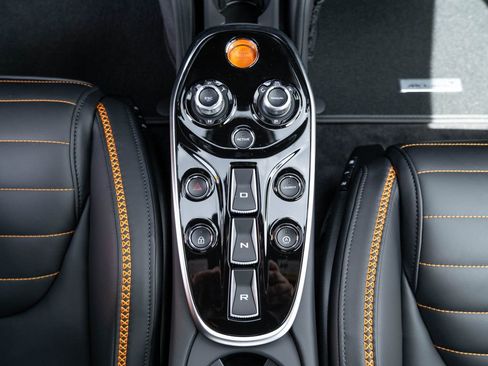 New 2026 McLaren GTS RWD image 19