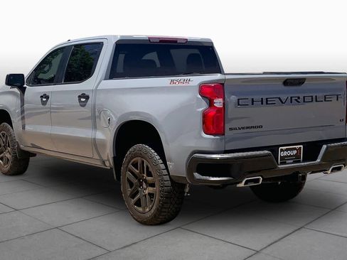 Used 2024 Chevrolet Silverado 1500 LT Trail Boss w/ Protection Package AWD/4WD image 12