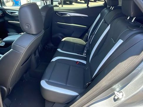 Used 2025 Buick Envision Sport Touring AWD/4WD image 12