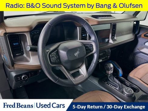 Certified 2023 Ford Bronco Outer Banks w/ Sasquatch Package AWD/4WD image 12