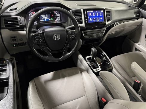 Used 2019 Honda Ridgeline RTL-E image 34