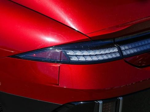 Certified 2023 Hyundai Ioniq 6 Limited RWD image 10
