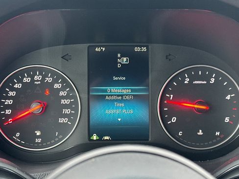 Used 2024 Mercedes-Benz Sprinter 2500 image 24