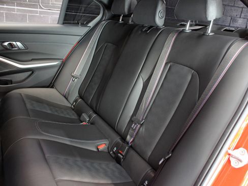 Used 2023 BMW M3 Competition image 40