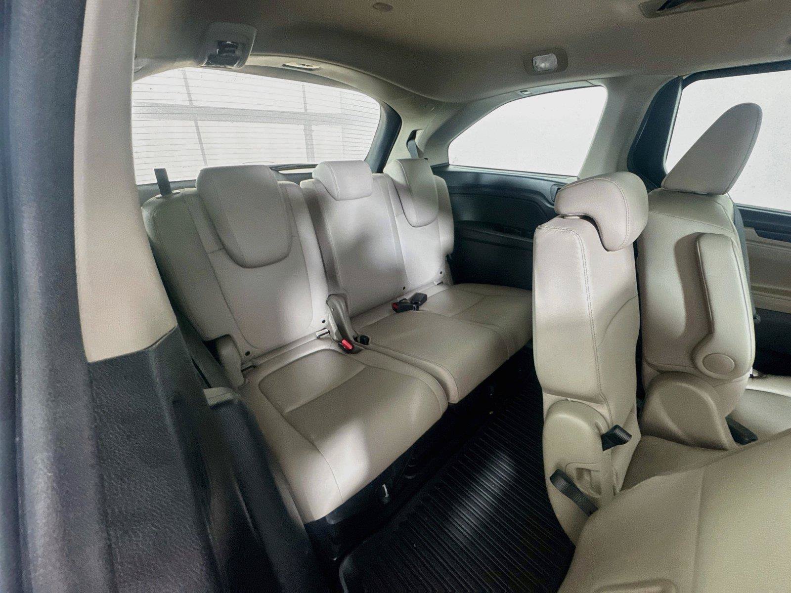 Used 2024 Honda Odyssey EX-L image 31