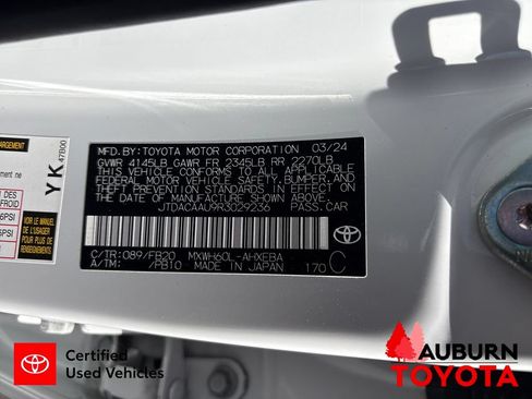 Certified 2024 Toyota Prius LE FWD image 29