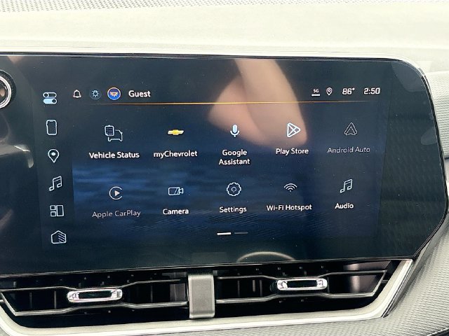 New 2027 Chevrolet Equinox LT FWD image 15