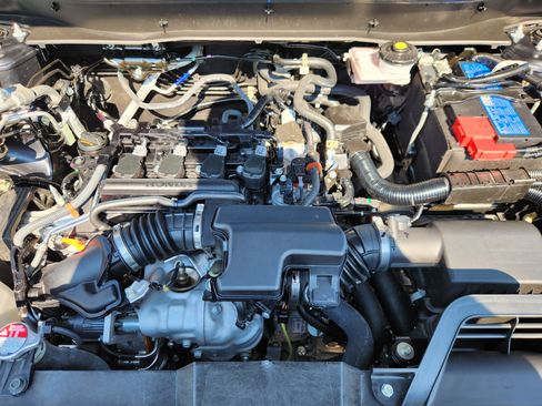 Used 2026 Honda CR-V LX image 17