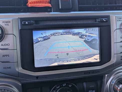 Used 2016 Toyota 4Runner SR5 image 15