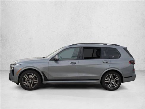 Used 2024 BMW X7 xDrive40i w/ Executive Package AWD/4WD image 8