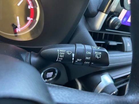 Used 2023 Toyota RAV4 XLE w/ Convenience Package image 21